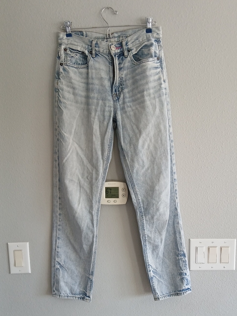 American Eagle Outfitters Light Blue Straight Leg Jeans